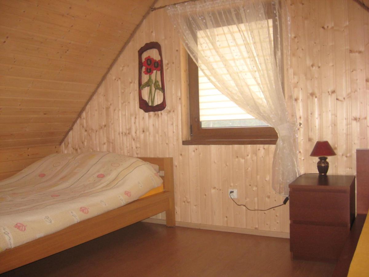 Domek Czerwony Kapturek Villa Plocice Dış mekan fotoğraf