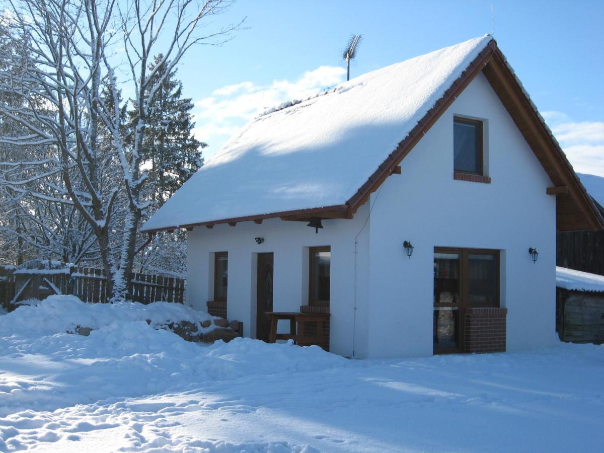 Domek Czerwony Kapturek Villa Plocice Dış mekan fotoğraf