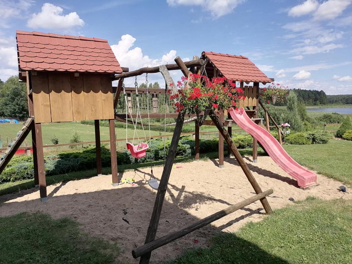 Domek Czerwony Kapturek Villa Plocice Dış mekan fotoğraf